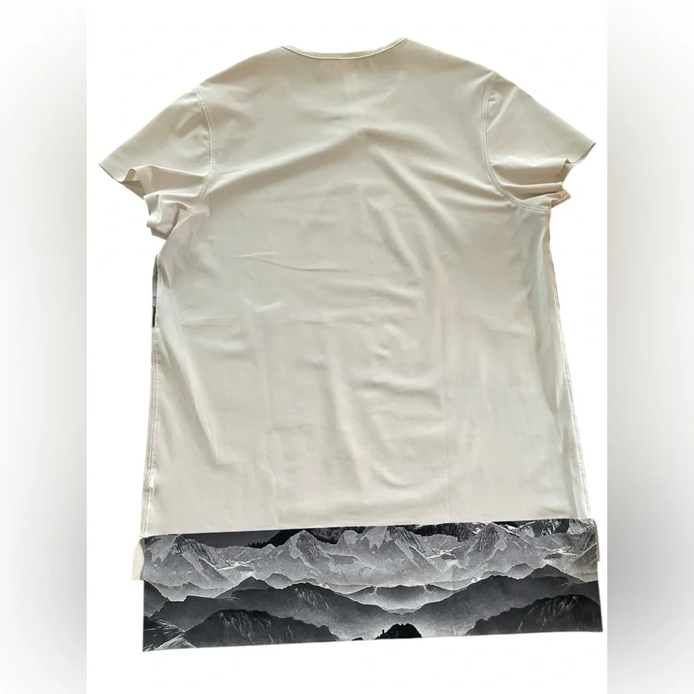 Lululemon‎ Short Sleeve Top 4 Snapshot White Gray Mountain Graphic Athletic Tee